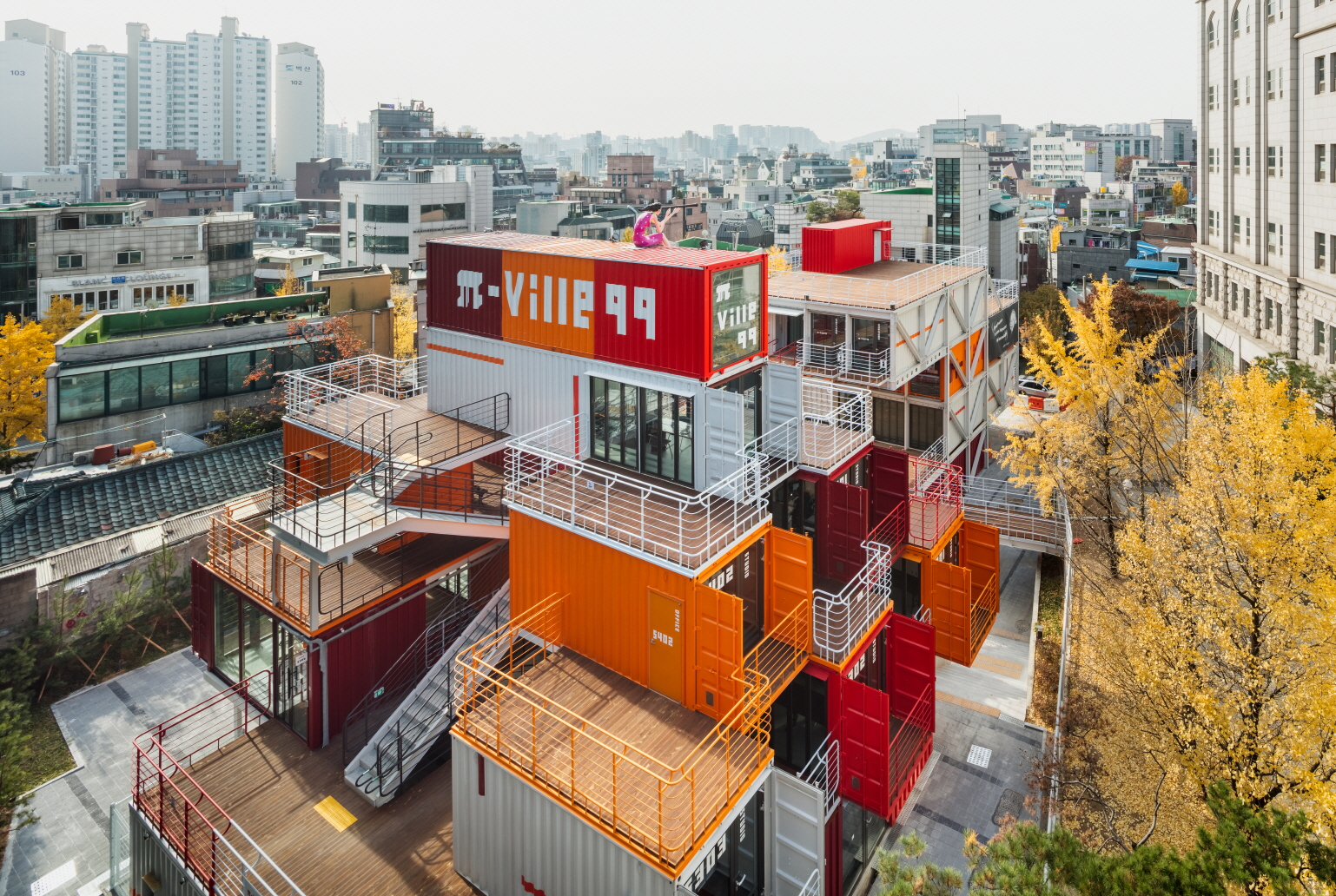스페이스 전경 사진입니다_1
