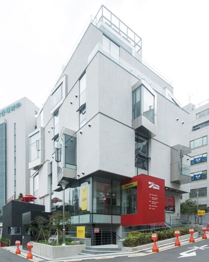 스페이스 전경 사진입니다_5