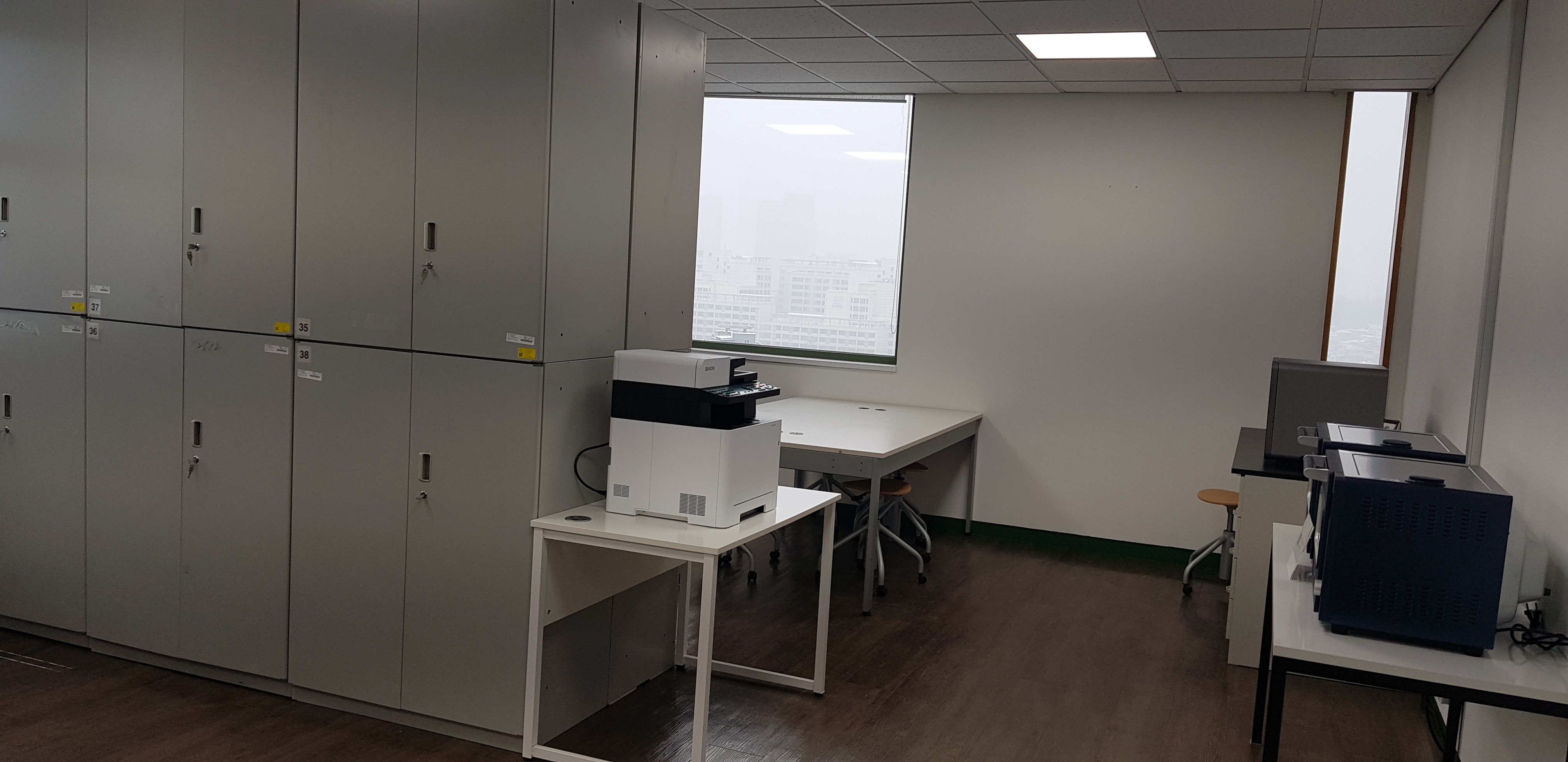 스페이스 전경 사진입니다_4